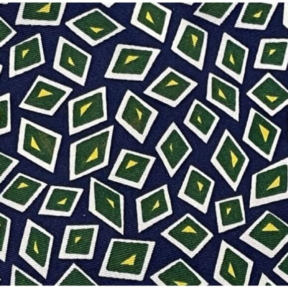 VTG.Abercrombie & Fitch Tie Mens Preppy Geometric Diamond Silk Hand Made USA - Picture 3 of 8